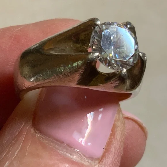 Vintage Zirconia Diamond - Men’s or Women Sterling Silver Ring - Picture 2 of 6